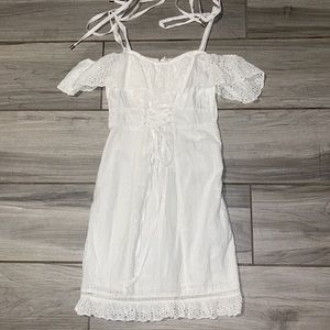 New guess eyelet dress